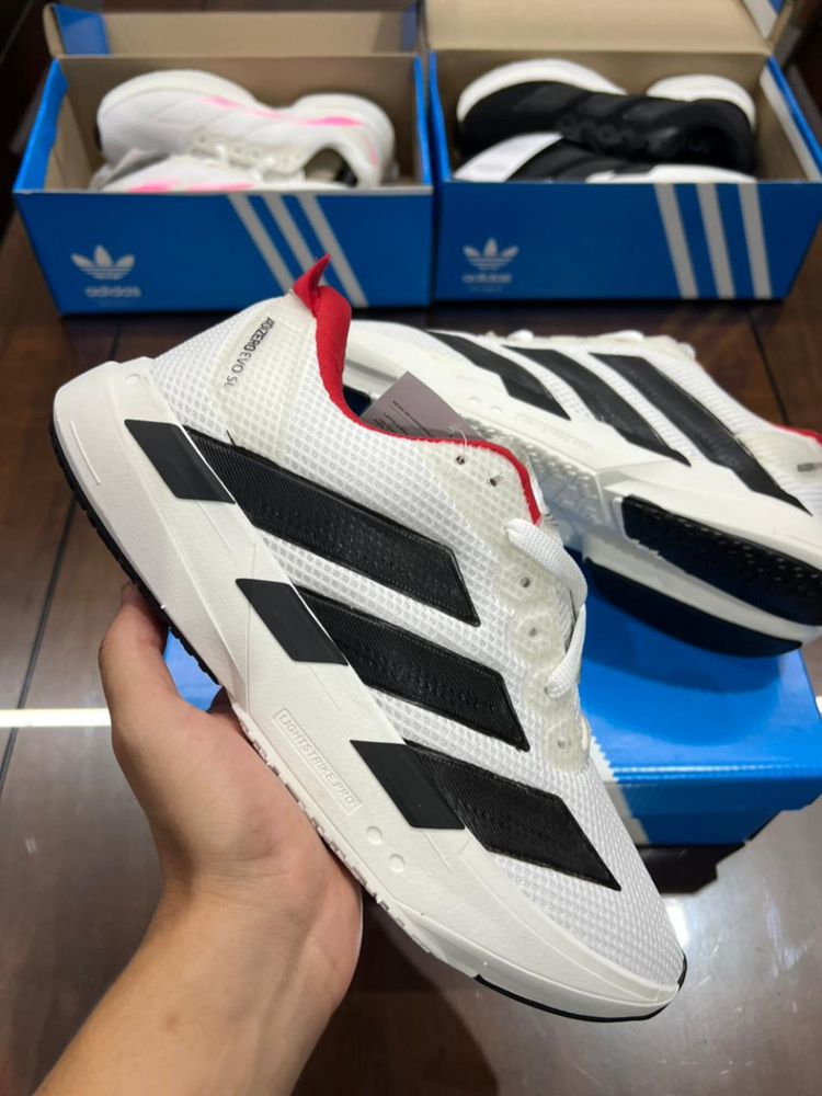 Tênis Unissex Adizero EVO SL